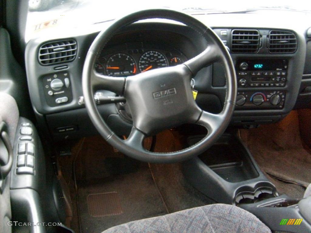 2002 GMC Sonoma SLS Crew Cab 4x4 Pewter Dashboard Photo #42794969