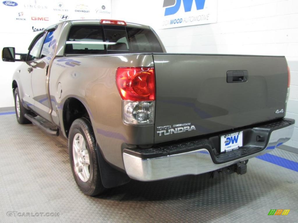 2008 Tundra SR5 Double Cab 4x4 - Pyrite Mica / Beige photo #3