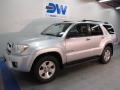 Titanium Metallic - 4Runner SR5 4x4 Photo No. 2