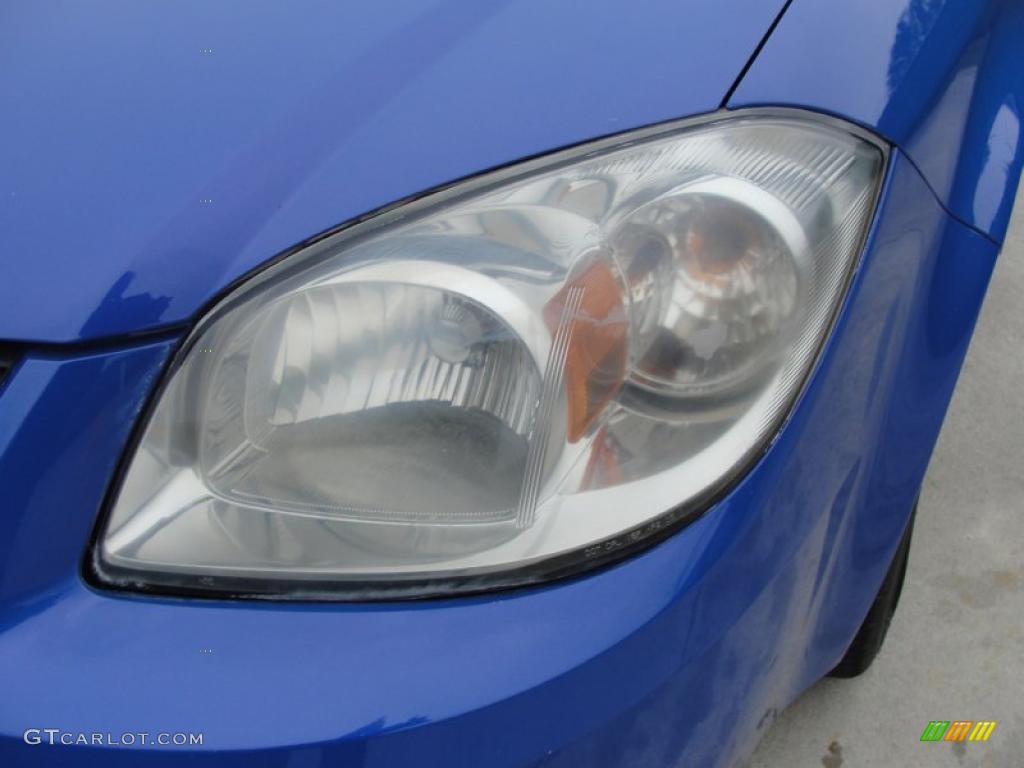 2008 Cobalt LS Coupe - Blue Flash Metallic / Gray photo #10