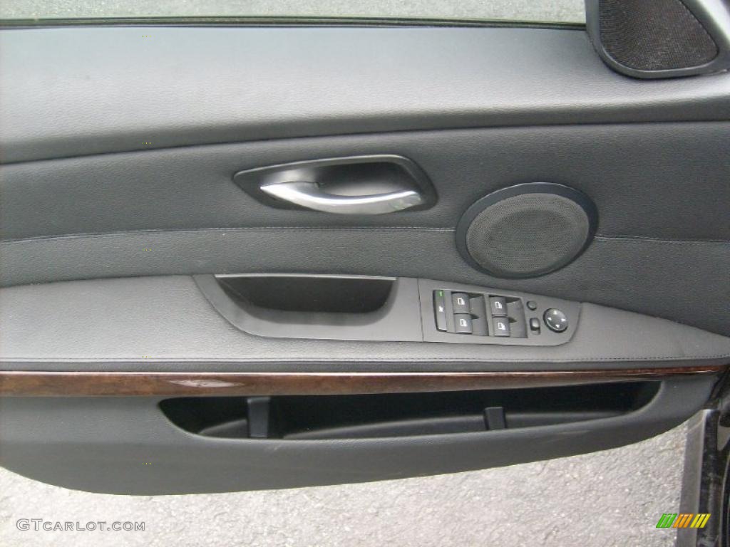 2009 3 Series 335i Sedan - Black Sapphire Metallic / Black photo #13
