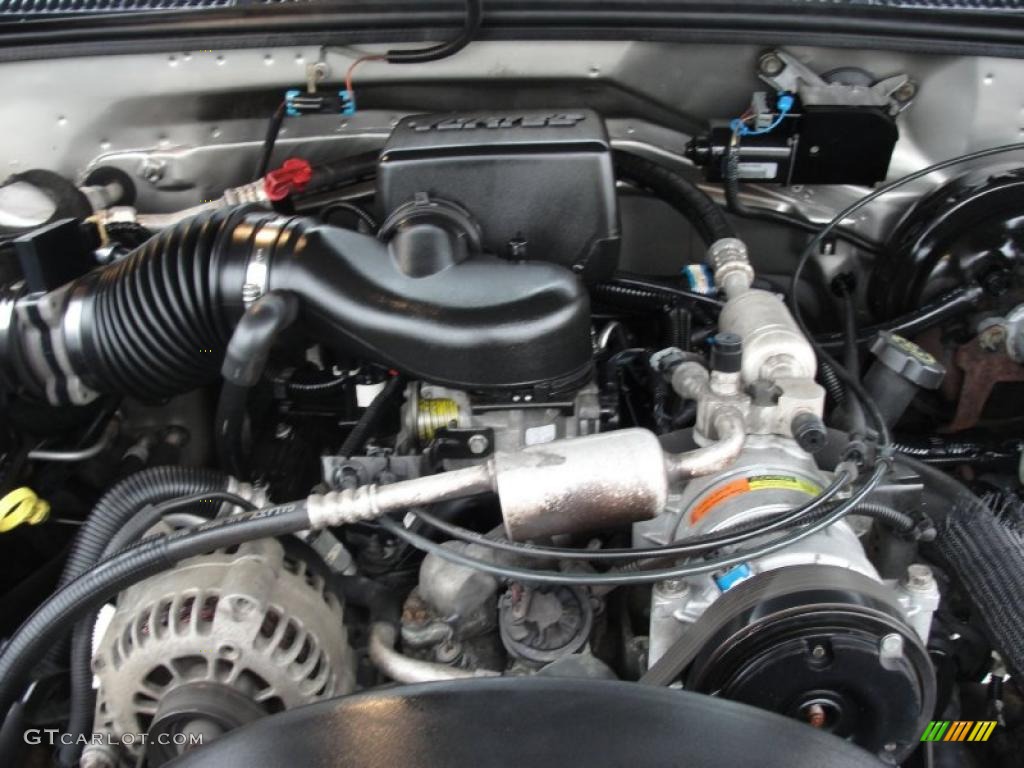 1998 Chevrolet C/K K1500 Extended Cab 4x4 5.7 Liter OHV 16-Valve V8 Engine Photo #42800009