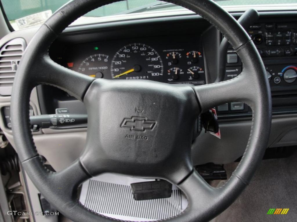 1998 Chevrolet C/K K1500 Extended Cab 4x4 Gray Steering Wheel Photo #42800269