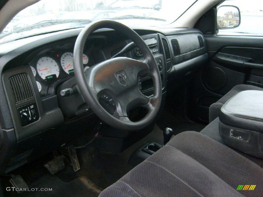 2003 Ram 1500 SLT Quad Cab 4x4 - Flame Red / Dark Slate Gray photo #10