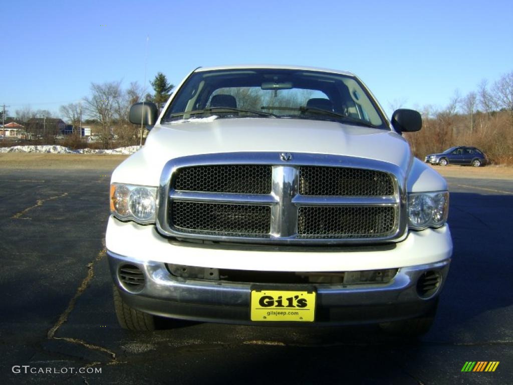 2005 Ram 1500 SLT Quad Cab 4x4 - Bright White / Dark Slate Gray photo #2