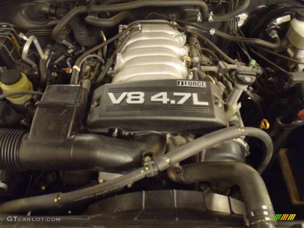 2003 Toyota Sequoia Limited 4WD Engine Photos