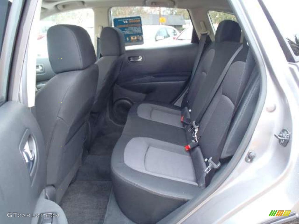 2011 Rogue SV AWD - Platinum Graphite / Black photo #6