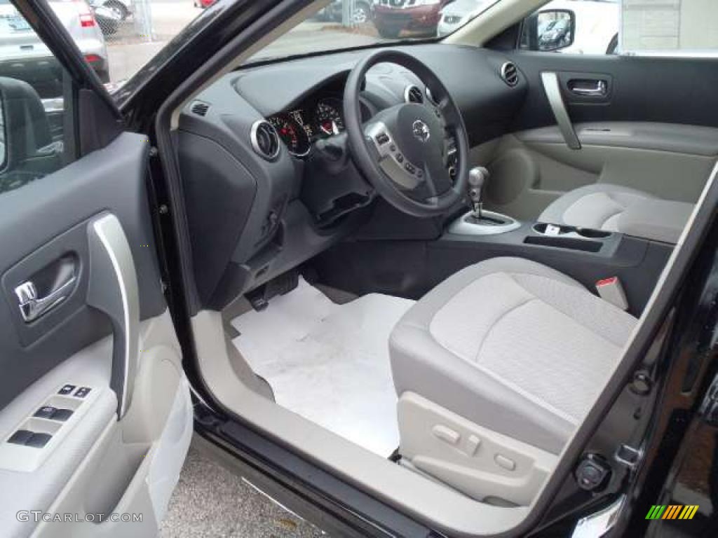 2011 Rogue SV - Wicked Black / Gray photo #5