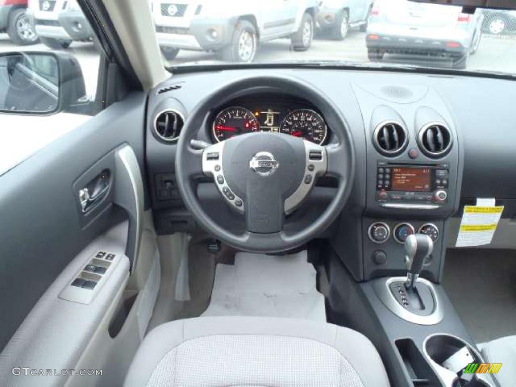2011 Rogue SV - Wicked Black / Gray photo #6