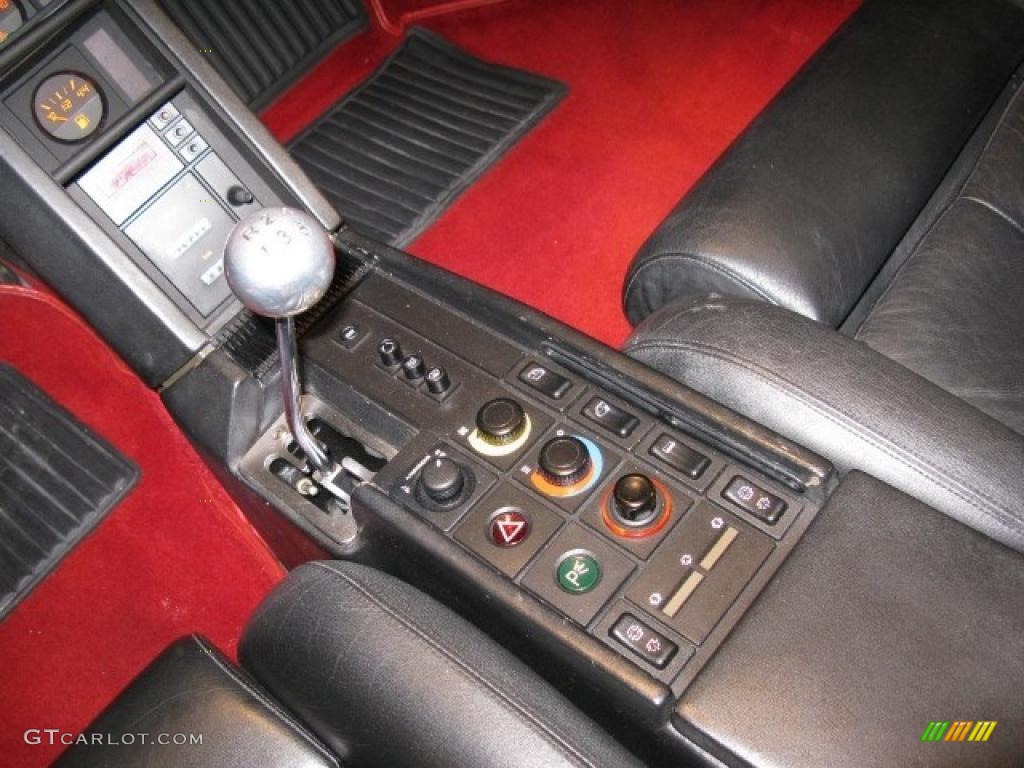 1986 Ferrari Testarossa Standard Testarossa Model Controls Photo #42814322