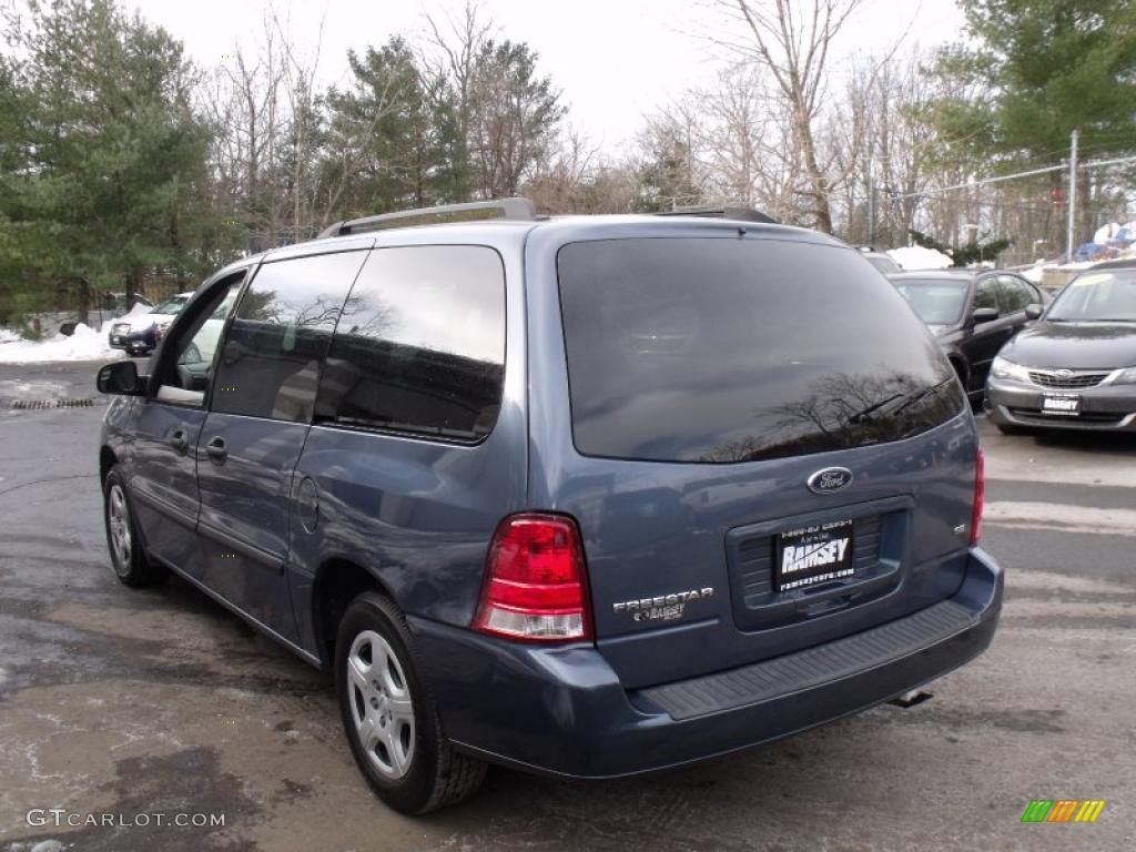 2006 Freestar SE - Norsea Blue Metallic / Flint Grey photo #3