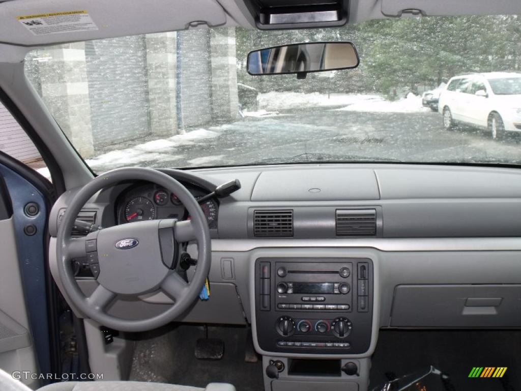 2006 Freestar SE - Norsea Blue Metallic / Flint Grey photo #16