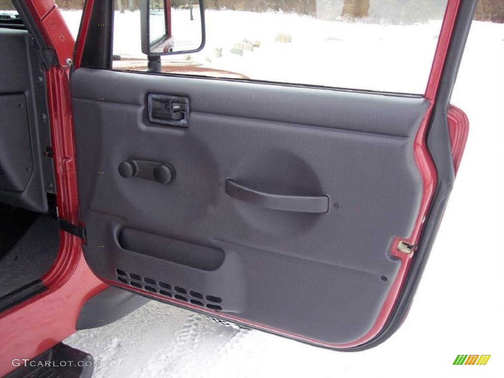 1999 Jeep Wrangler SE 4x4 Agate Door Panel Photo #42820986