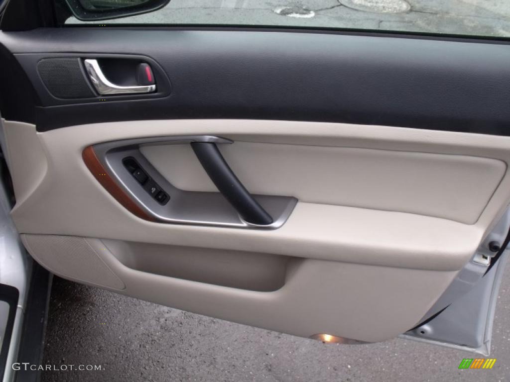 2006 Subaru Outback 3.0 R L.L.Bean Edition Sedan Taupe Door Panel Photo #42821316