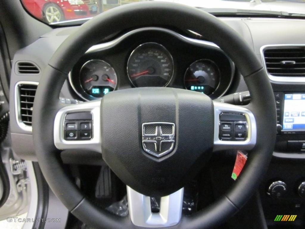2011 Dodge Avenger Mainstreet Black/Red Steering Wheel Photo #42821478