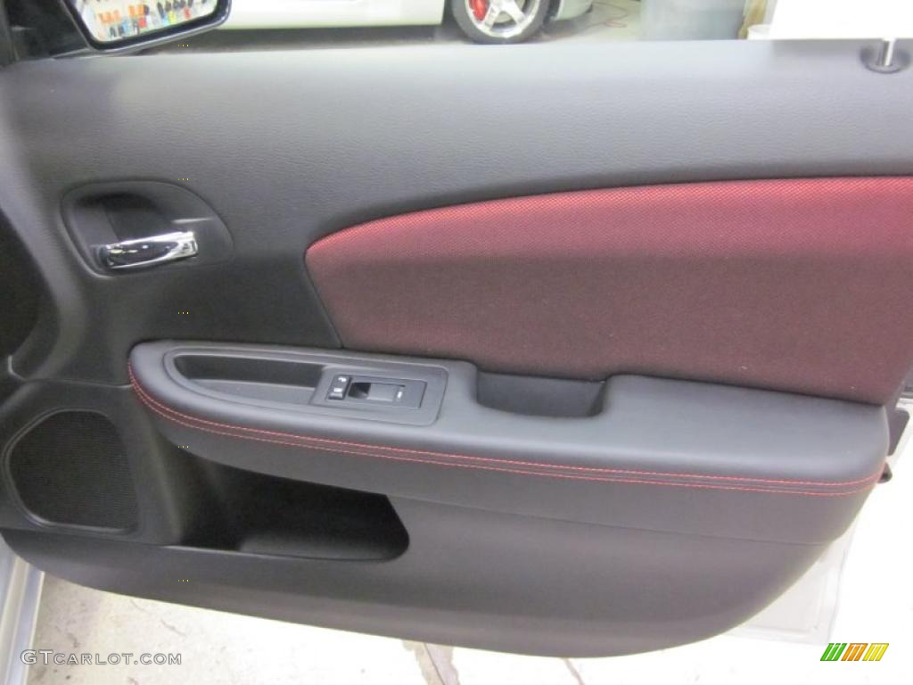 2011 Dodge Avenger Mainstreet Black/Red Door Panel Photo #42821726