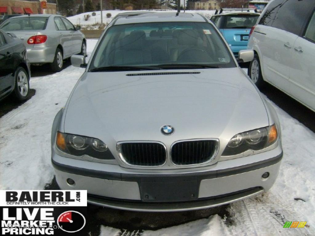 2002 3 Series 325xi Sedan - Titanium Silver Metallic / Grey photo #2