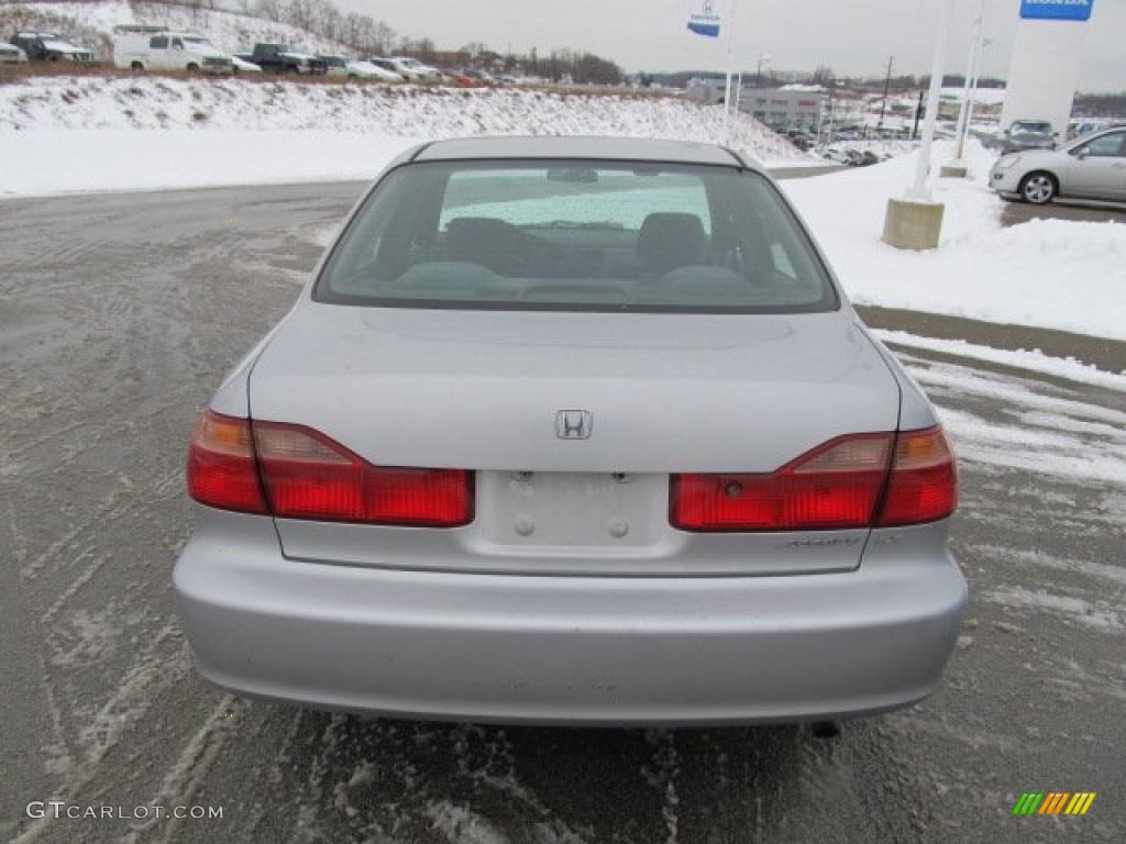 1999 Accord LX Sedan - Satin Silver Metallic / Charcoal photo #4