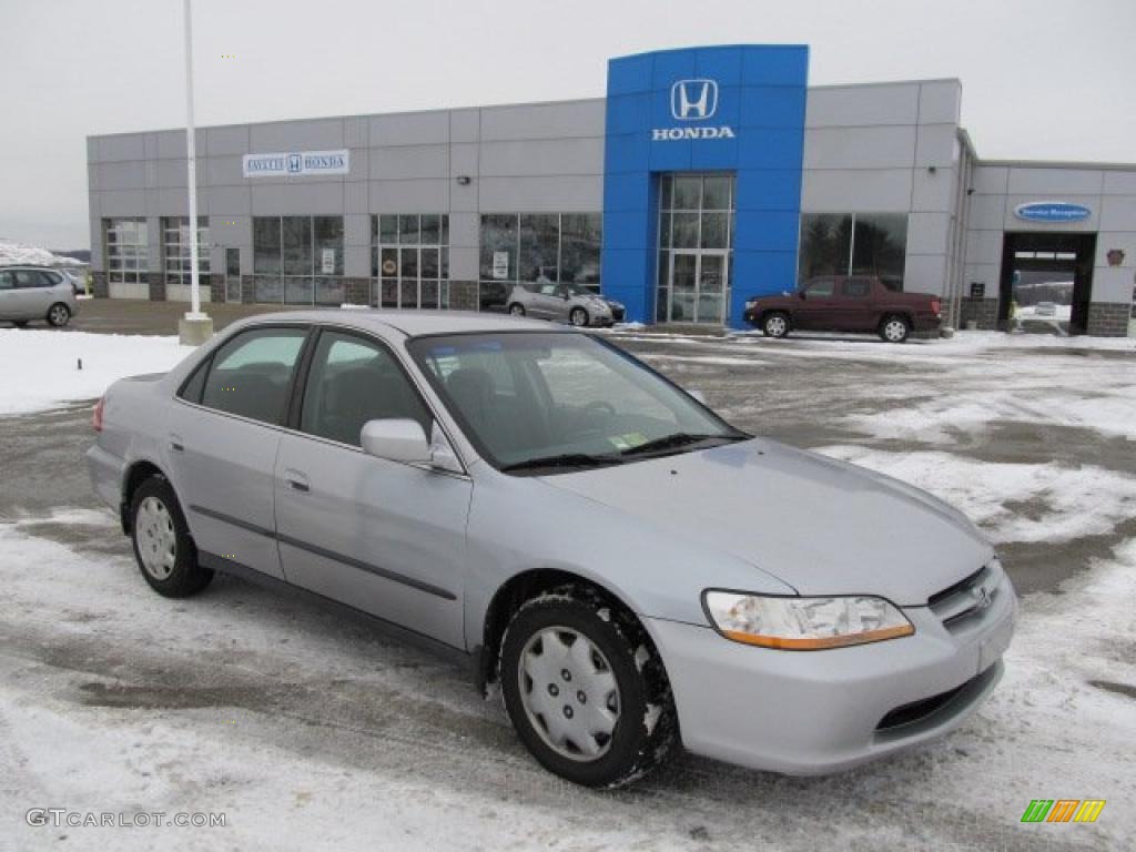 1999 Accord LX Sedan - Satin Silver Metallic / Charcoal photo #5