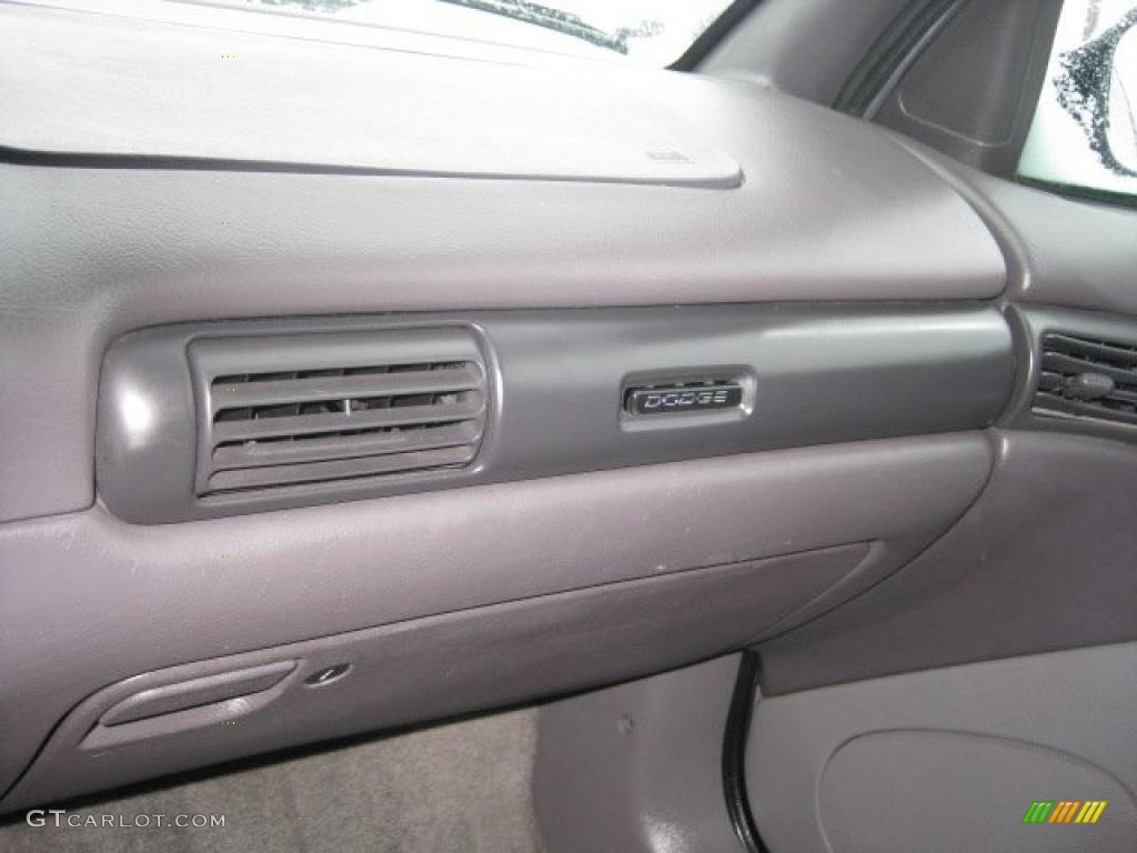 1997 Intrepid ES Sedan - Bright Platinum Metallic / Gray photo #29