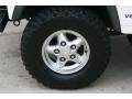 1995 Land Rover Defender 90 Hardtop Wheel and Tire Photo