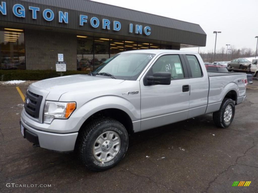 Ingot Silver Metallic 2011 Ford F150 STX SuperCab 4x4 Exterior Photo #42828978