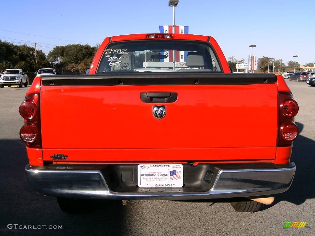 2007 Ram 1500 SXT Regular Cab - Flame Red / Medium Slate Gray photo #4