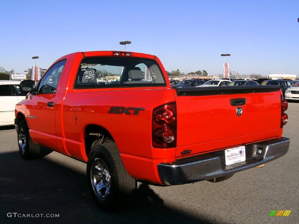 2007 Ram 1500 SXT Regular Cab - Flame Red / Medium Slate Gray photo #5