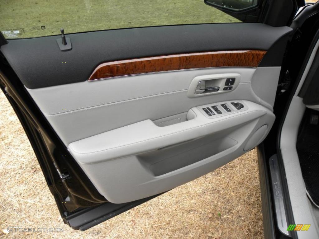 2009 Cadillac SRX V8 Ebony/Light Gray Door Panel Photo #42832682