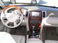 Black - Grand Cherokee Overland 4x4 Photo No. 9