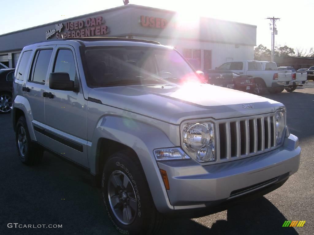 2008 Liberty Sport - Bright Silver Metallic / Pastel Slate Gray photo #1