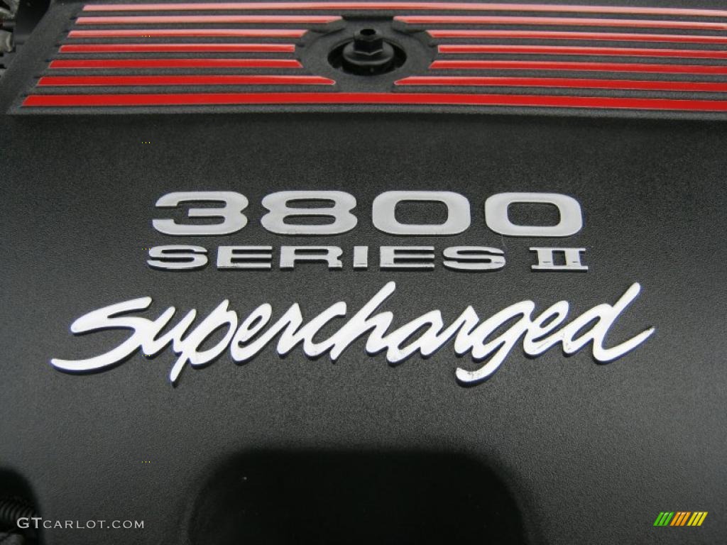 2003 Pontiac Grand Prix GTP Sedan Marks and Logos Photo #42835108