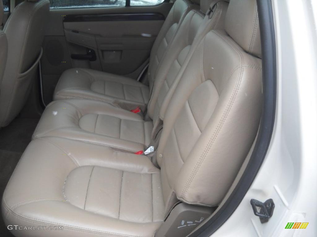 Medium Parchment Interior 2005 Ford Explorer Limited 4x4 Photo #42835134