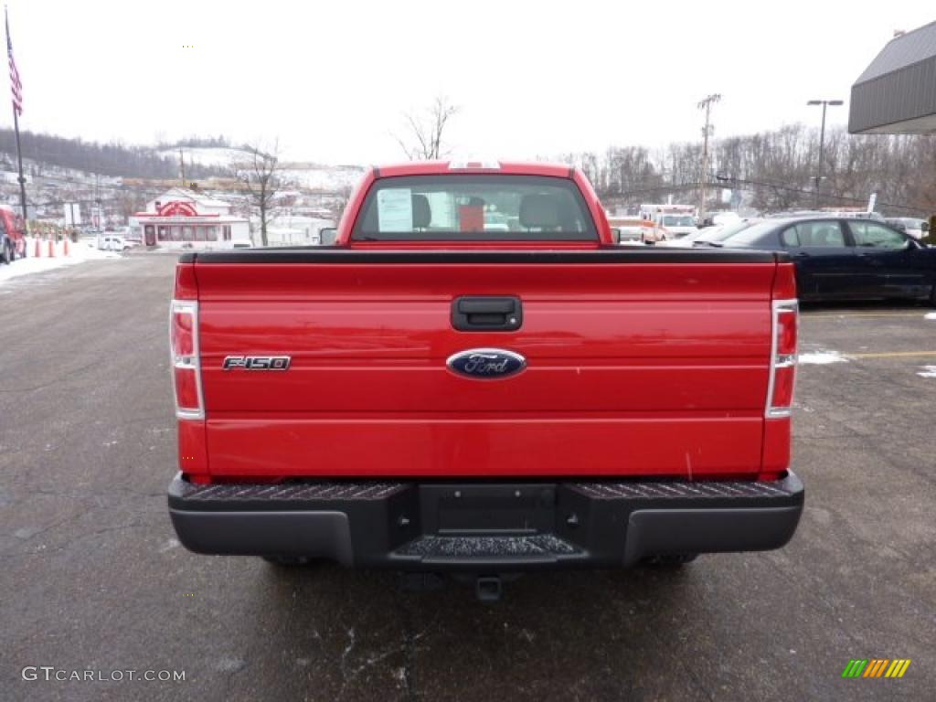 2010 F150 XL Regular Cab 4x4 - Vermillion Red / Medium Stone photo #3