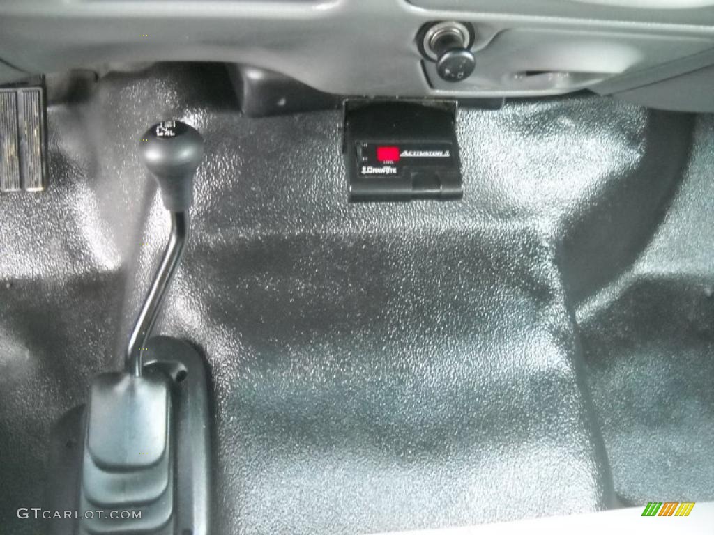 Medium Flint Grey Interior 2003 Ford F250 Super Duty XL SuperCab 4x4 Photo #42835586
