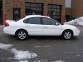 2002 Vibrant White Ford Taurus SES  photo #2