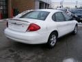 2002 Vibrant White Ford Taurus SES  photo #3