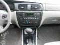 2002 Vibrant White Ford Taurus SES  photo #19