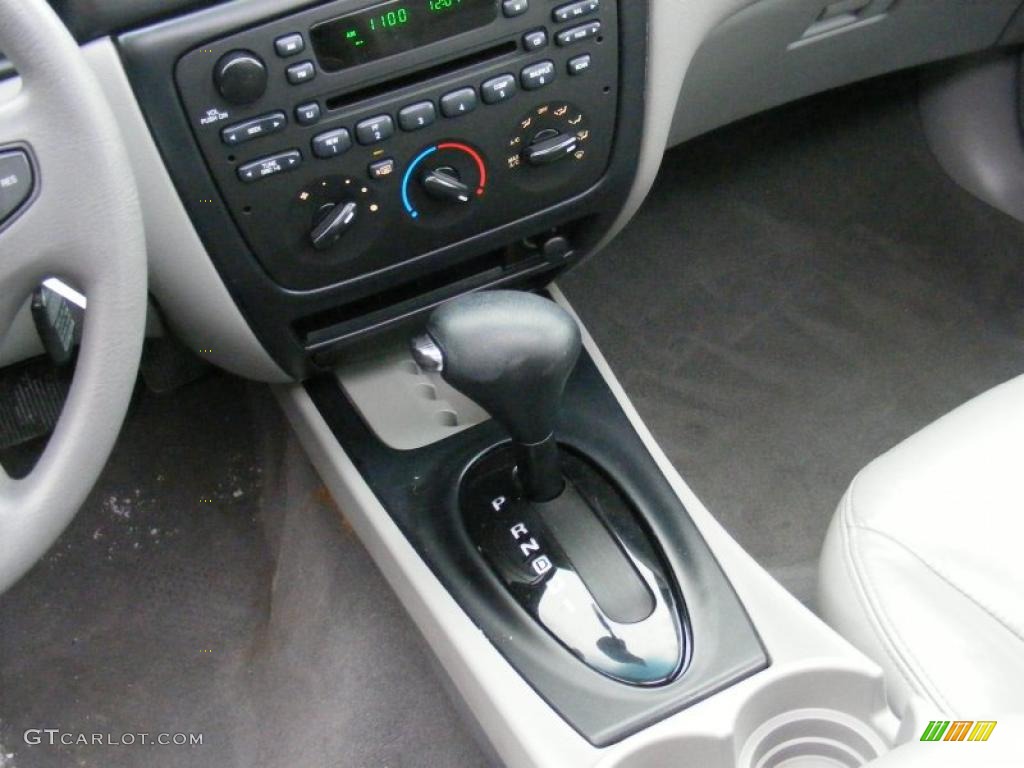 2002 Ford Taurus SES 4 Speed Automatic Transmission Photo #42839631