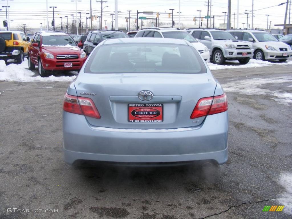 2008 Camry SE - Sky Blue Pearl / Dark Charcoal photo #4