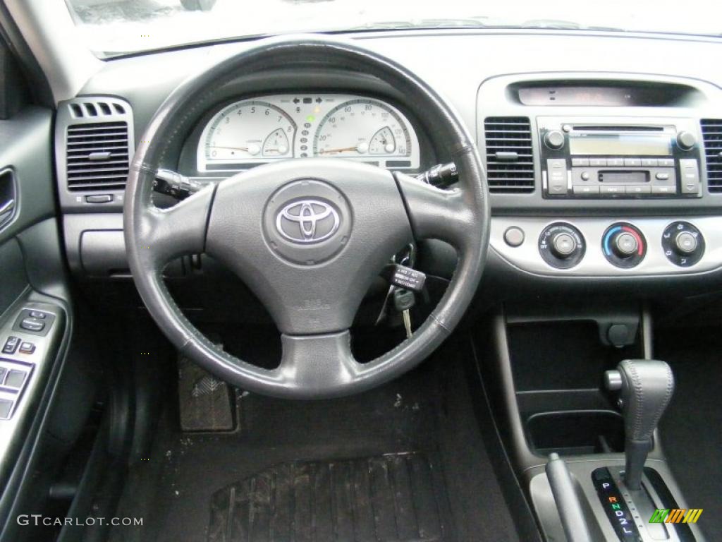 2003 Camry SE - Phantom Gray Pearl / Dark Charcoal photo #15