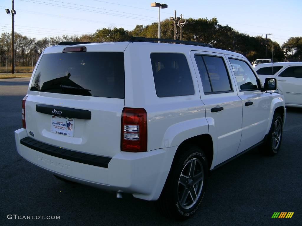 2009 Patriot Sport - Stone White / Dark Slate Gray/Medium Slate Gray photo #3