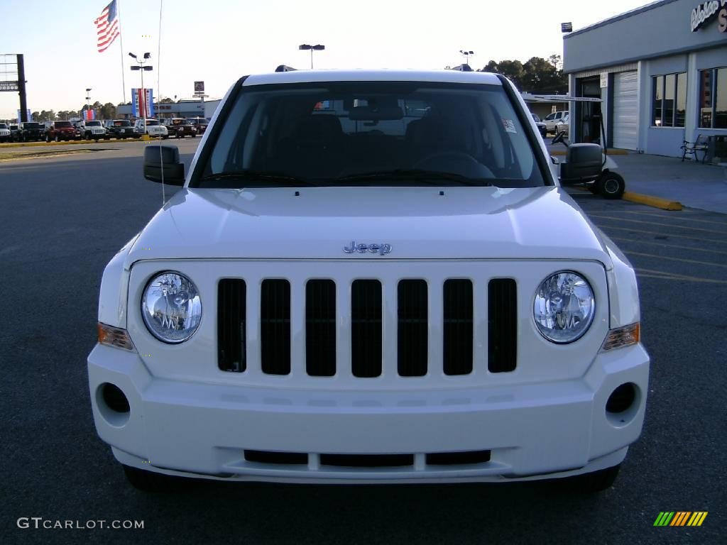2009 Patriot Sport - Stone White / Dark Slate Gray/Medium Slate Gray photo #8