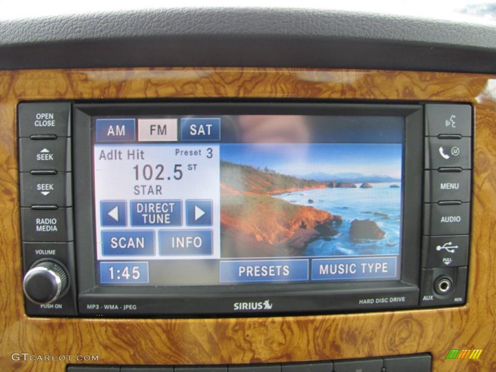 2008 Grand Cherokee Limited 4x4 - Bright Silver Metallic / Dark Slate Gray/Light Graystone photo #28