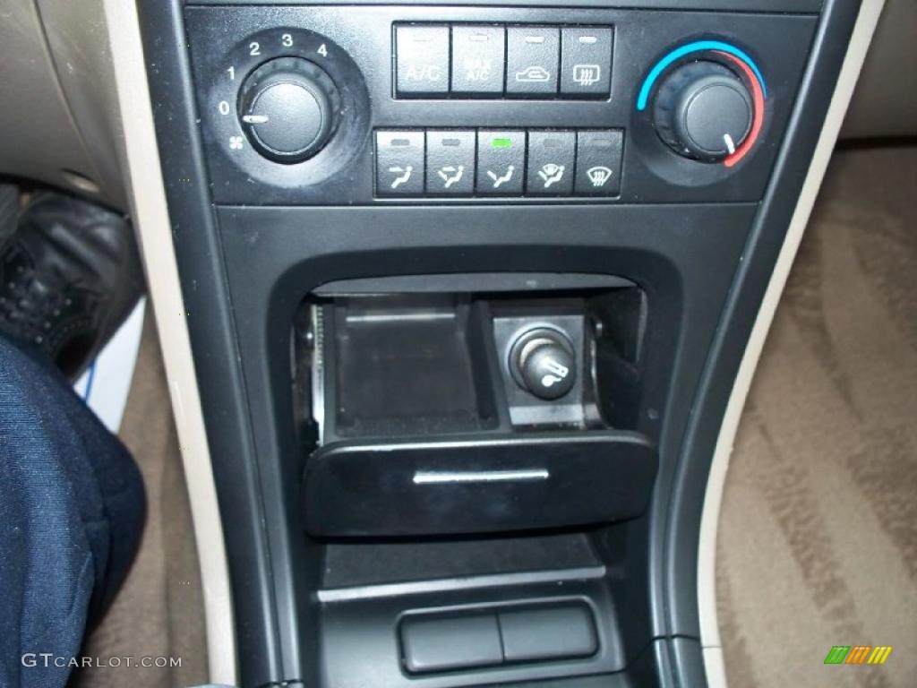 2005 Optima LX - Radiant Red / Beige photo #21