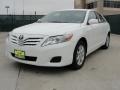 Super White - Camry LE Photo No. 7