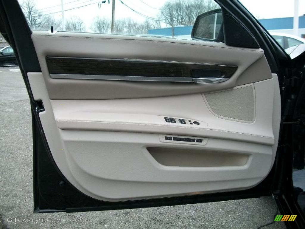 2011 BMW 7 Series 750Li Sedan Oyster Nappa Leather Door Panel Photo #42853082