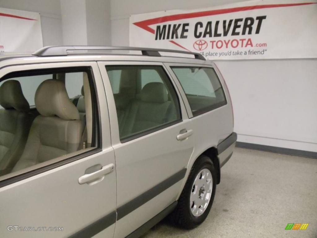 2000 V70 XC AWD - Mystic Silver Metallic / Light Taupe/Taupe photo #7
