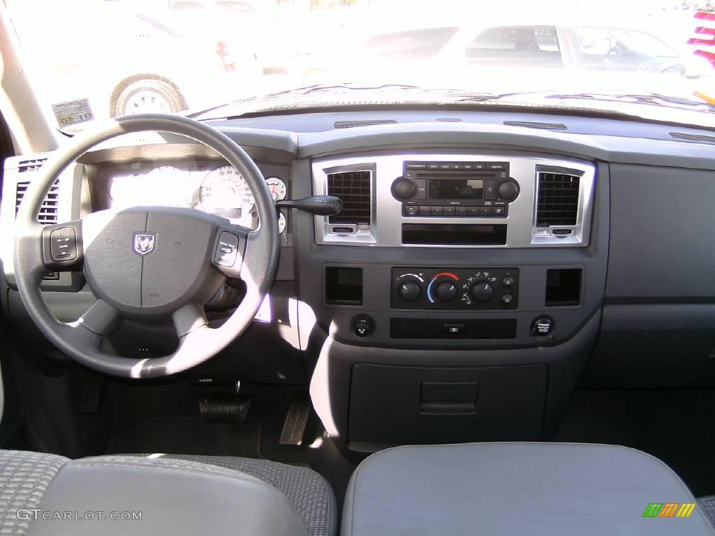 2008 Ram 1500 Big Horn Edition Quad Cab - Bright Silver Metallic / Medium Slate Gray photo #11