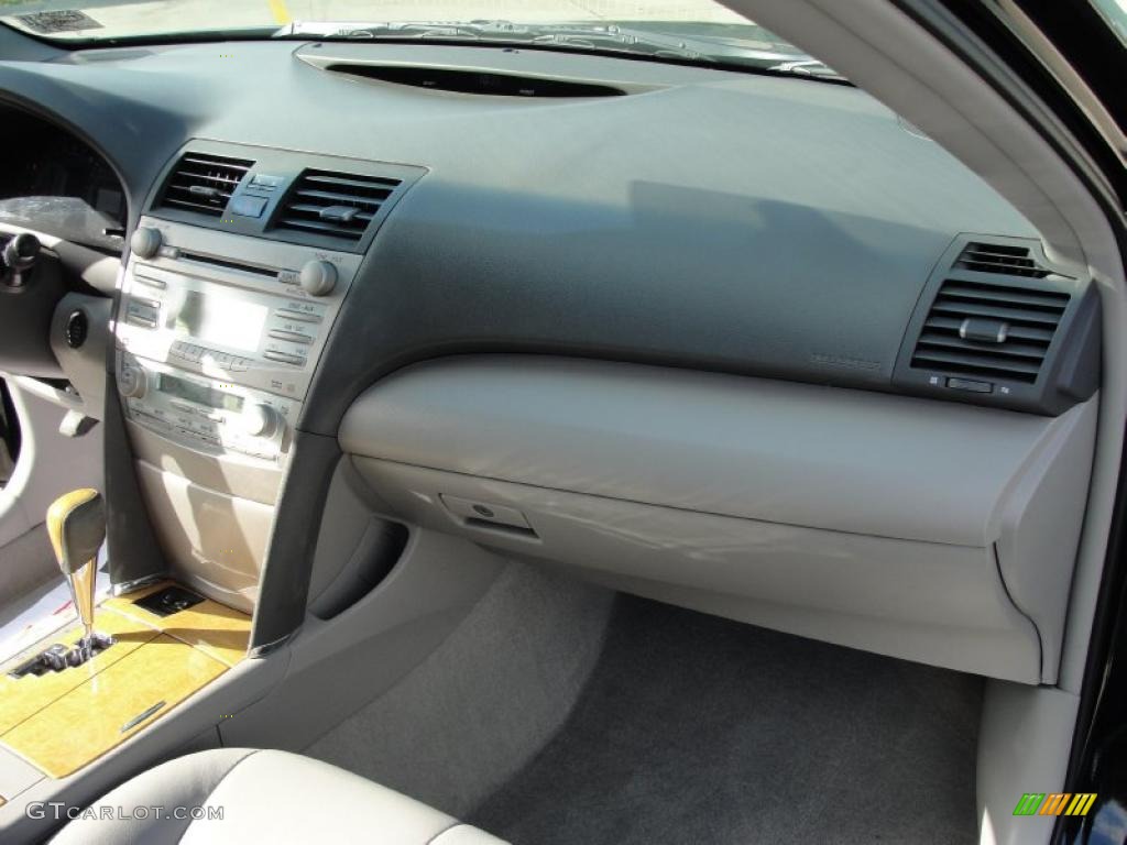 2007 Camry XLE V6 - Black / Ash photo #23